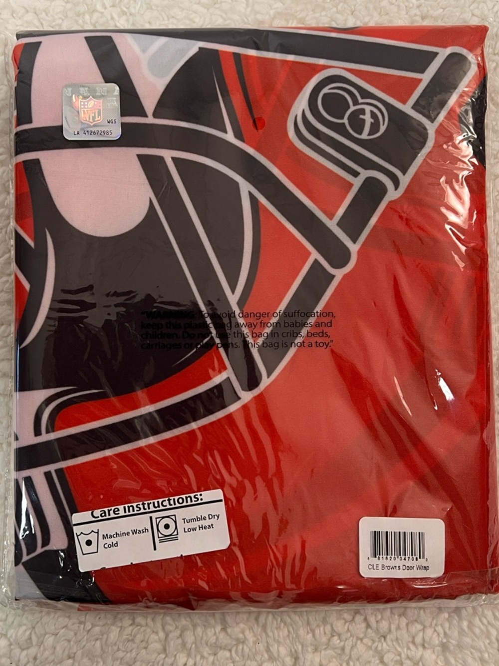 Mydor Cleveland Browns NFL Licensed Two-Sided Fabric Door Wrap - Picture 9 of 13